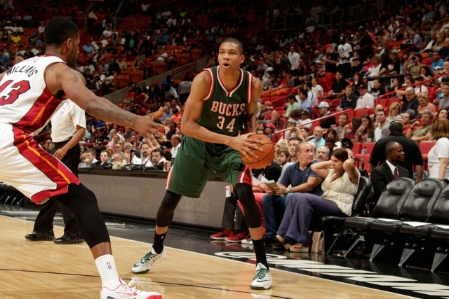 姚明入选FIBA名人堂 中国男篮运动员第一人