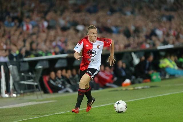 新疆签约外援威金顿 本赛季曾代表雄鹿出战3场